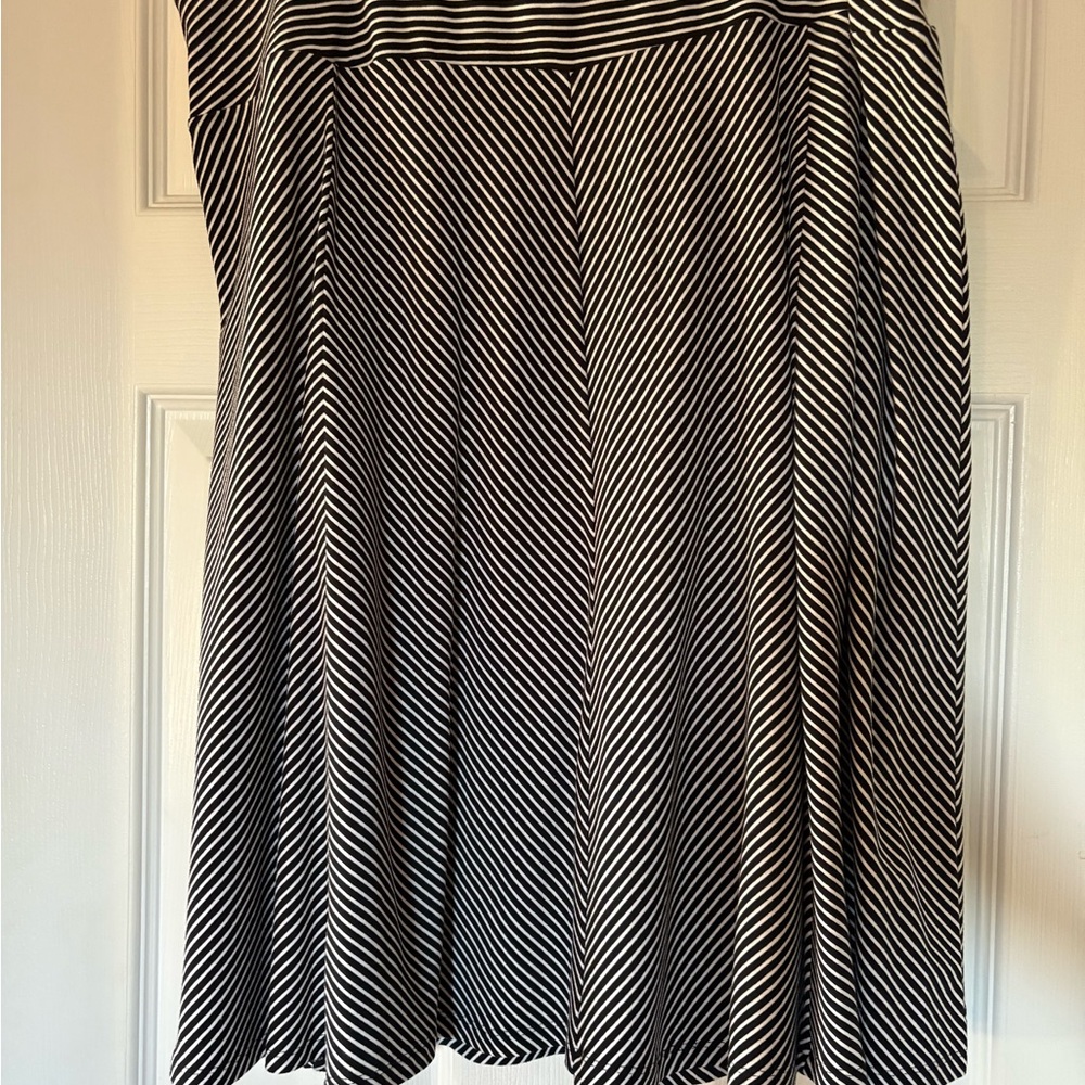 Talbots Navy and White Diagonal Stripe Skirt